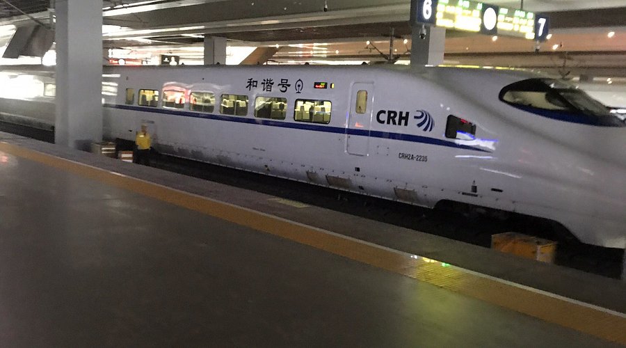 Easy Metro Access to Key Destinations: Your Ultimate Shanghai Transit Guide from Demores Hotel